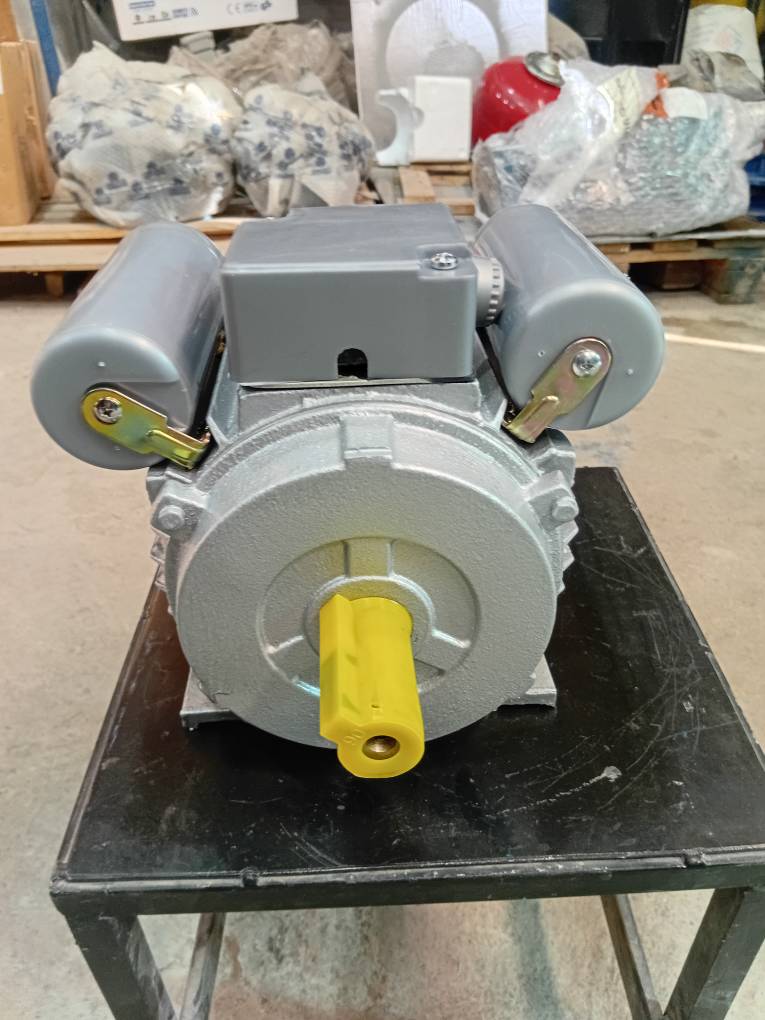 ۲۰۲۶۰۹۲۷_۱۴۴۴۰۸ الکتروموتور ایدهآل تک فاز 0.55 کیلووات 1500 دور B3 مدل YC90S-4 - Image 7