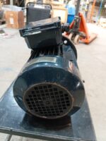 الکتروموتور دو دور آریان صنعت 0.37/1.1 کیلووات 750/1500 دور مدل AK90M 08/04 N - Image 5